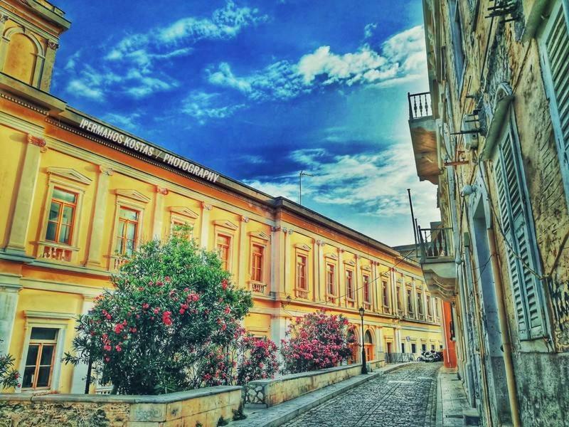 Traditional Medieval Stone House In "Ano Syros" Dış mekan fotoğraf